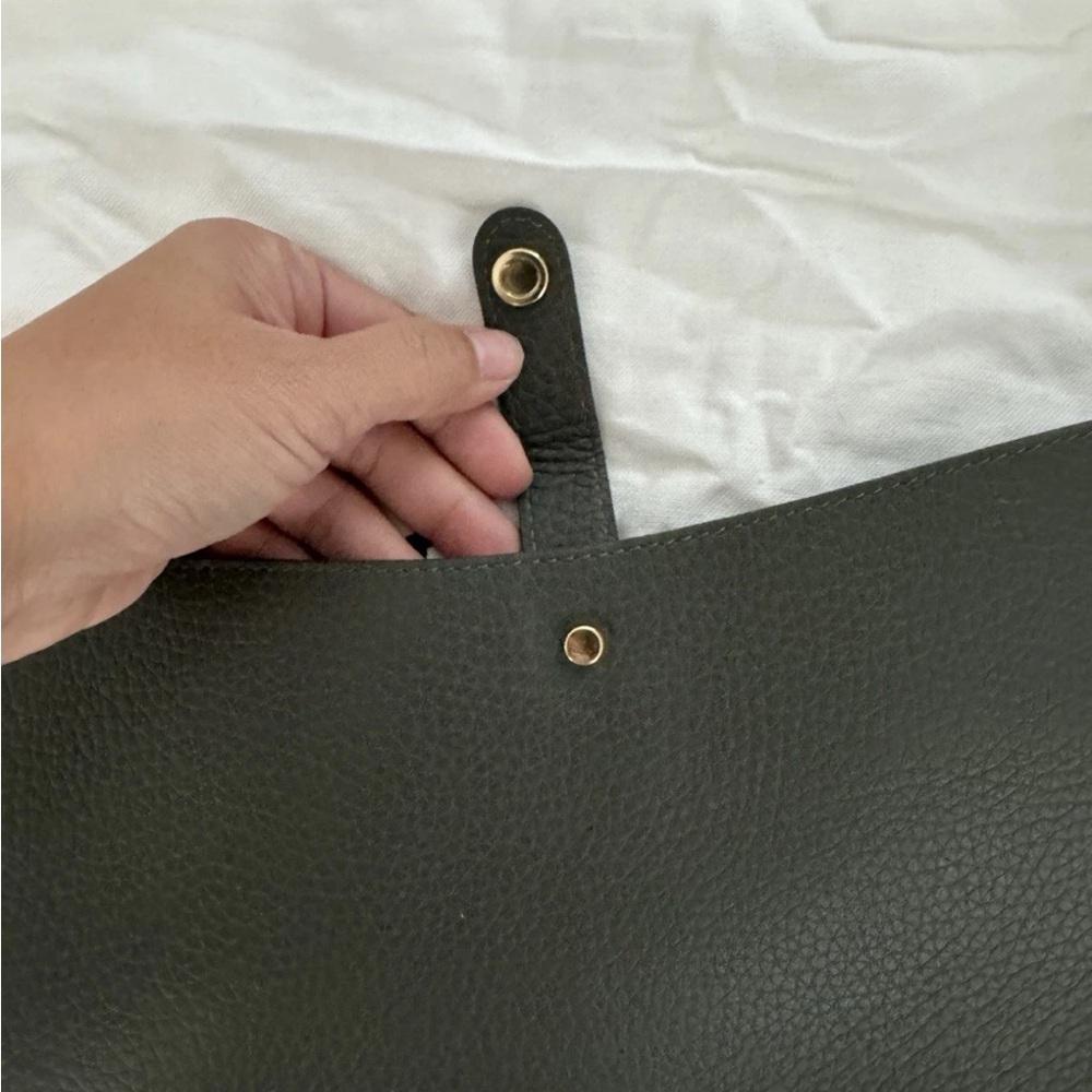 Cuyana System Leather Laptop Sleeve New 13 inch